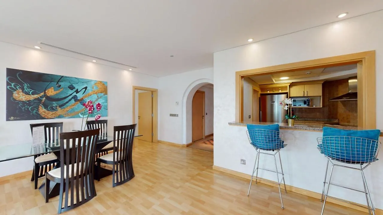 3 Bedroom Apartment In Palm Jumeirah, With Private Beach Access Dubai