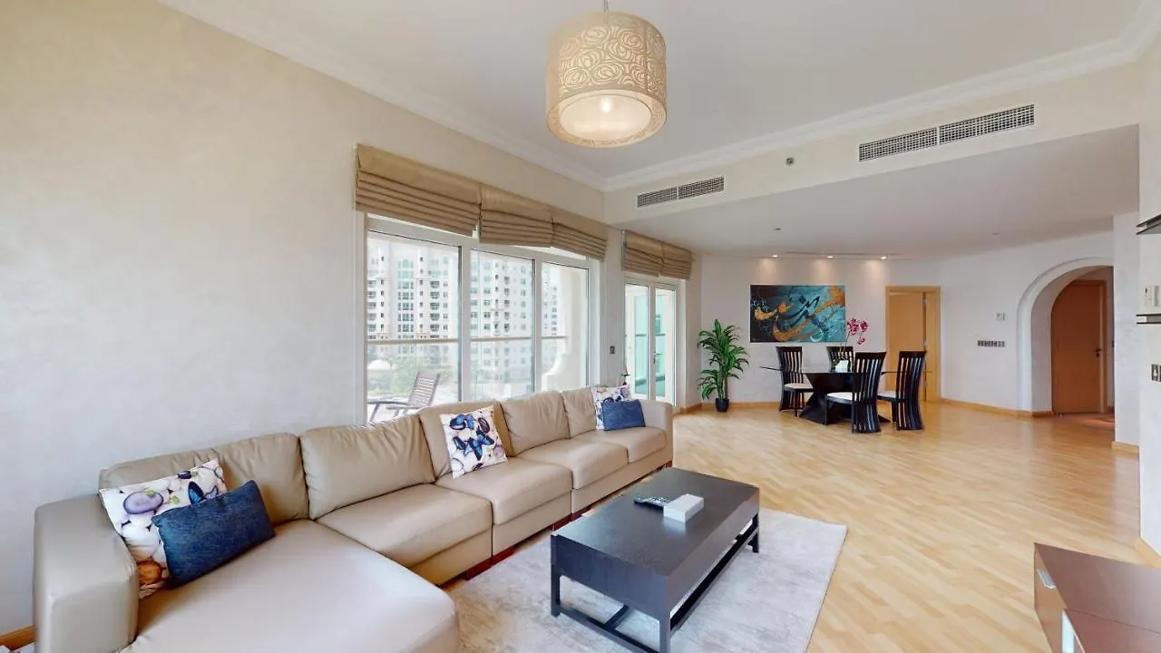 3 Bedroom Apartment In Palm Jumeirah, With Private Beach Access Dubai United Arab Emirates